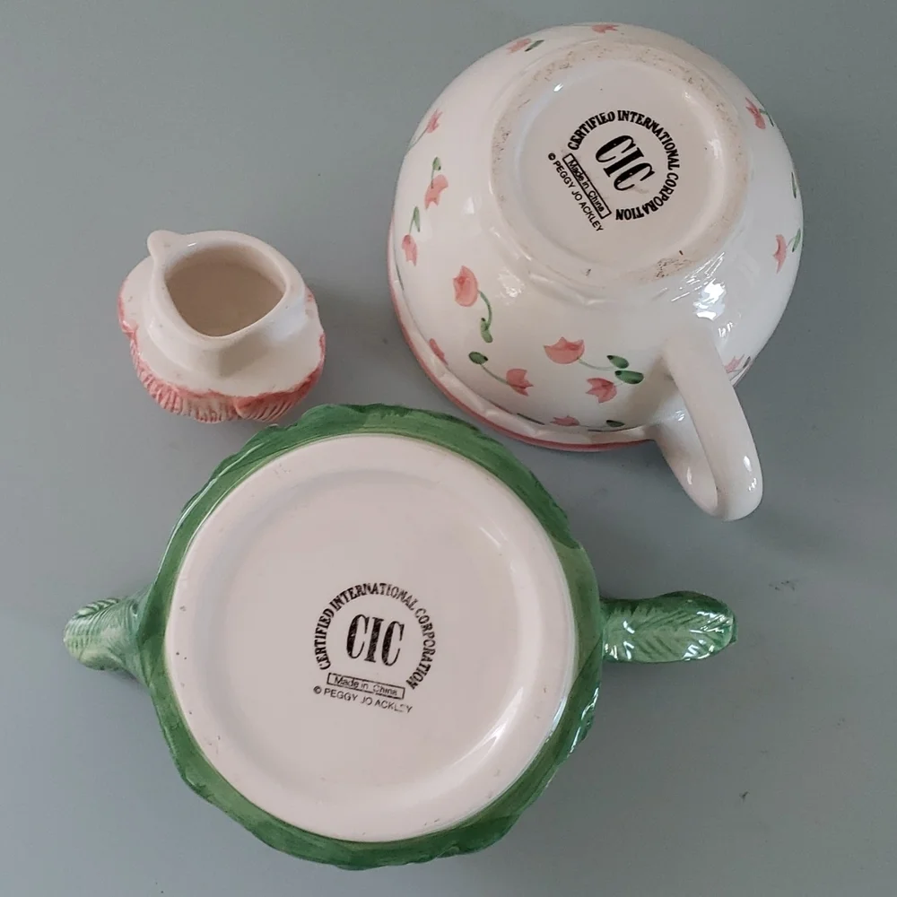 Certified International Peggy Jo Ackley Rose Bouquet Teapot for One Set.